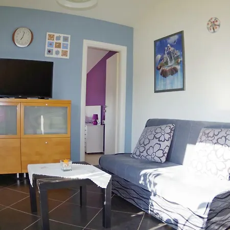 Leni Apartment Fazana